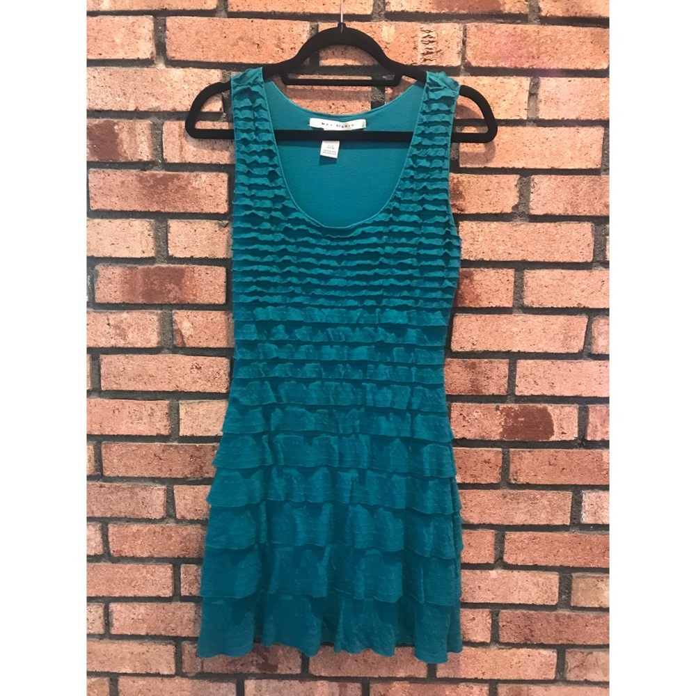 Max Studio Ruffled Sleeveless Dress